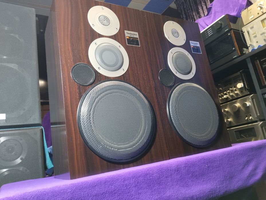 Technics SB-5A ¥ 37,000 (1 unit, released in 1982)