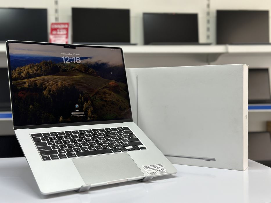 Macbook Air M3 2024