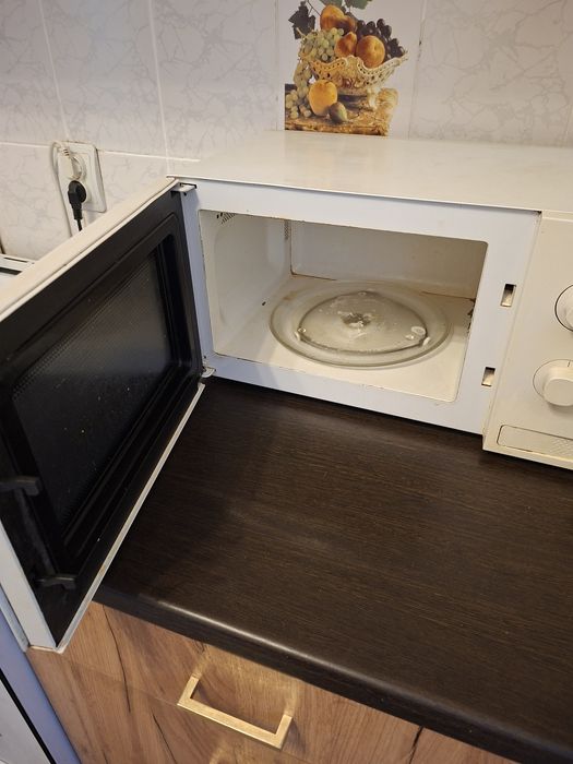 Микроволновая печь