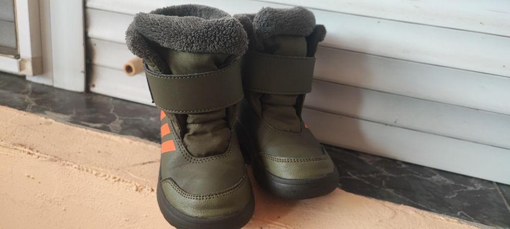 Детски ботуши адидас