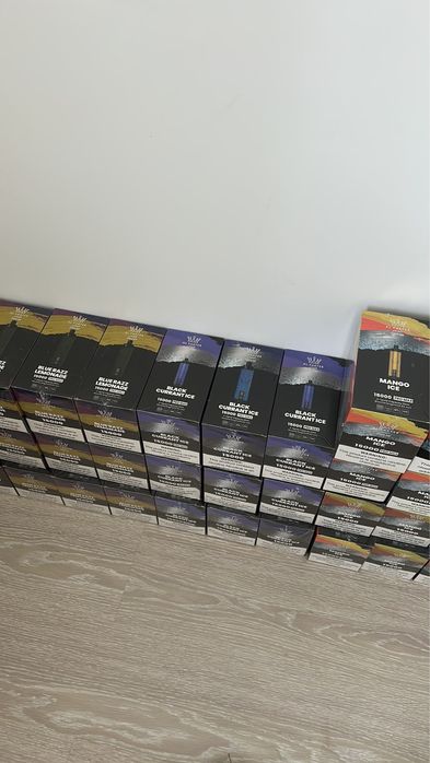 Vand vapurii en gros  20.000 pufuri 2 arome si multe altele
