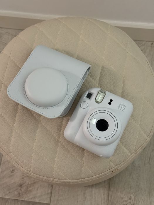 Instax. Инстакс мини 12. Фотоопарат.