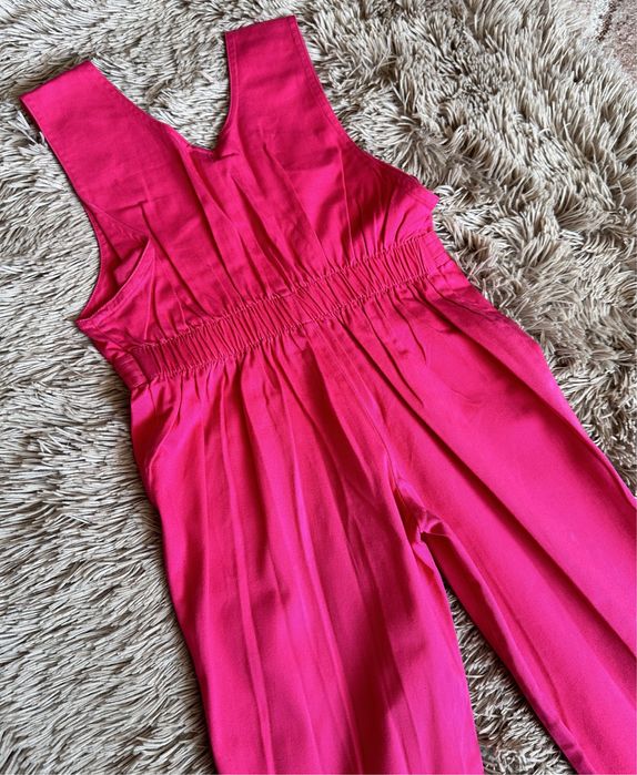 Новый Детский комбинезон (на рост 110см.)