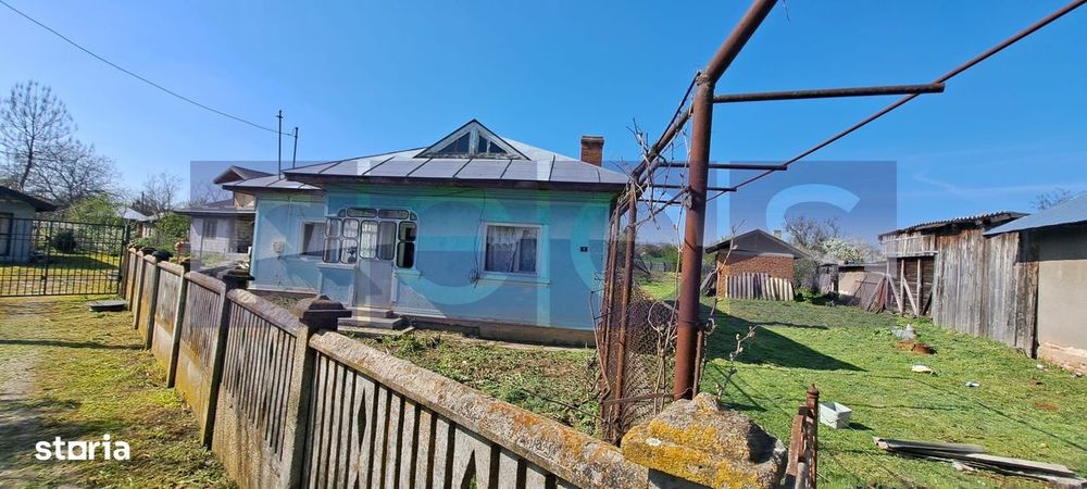 Vanzare Casa 4 Camere | Teren 1200 Mp | Comuna Maldaeni