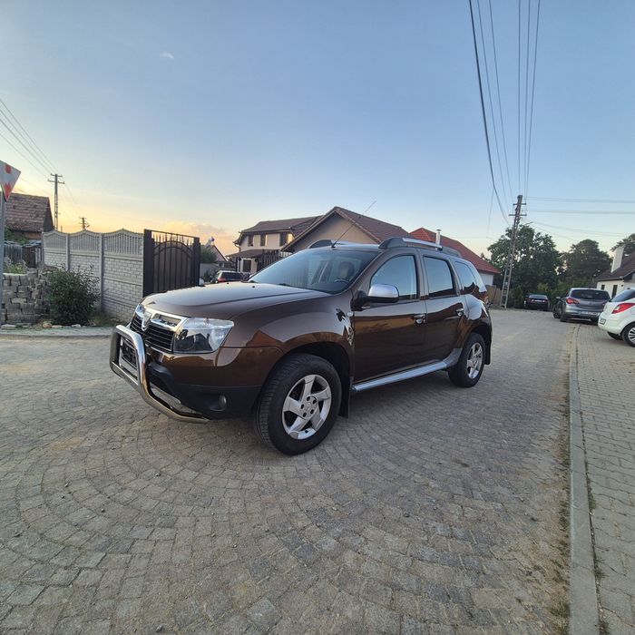 Dacia Duster , diesel , 4x4 ,euro 5 , clima functionala , Rate ,Garantie , Germania ,2011