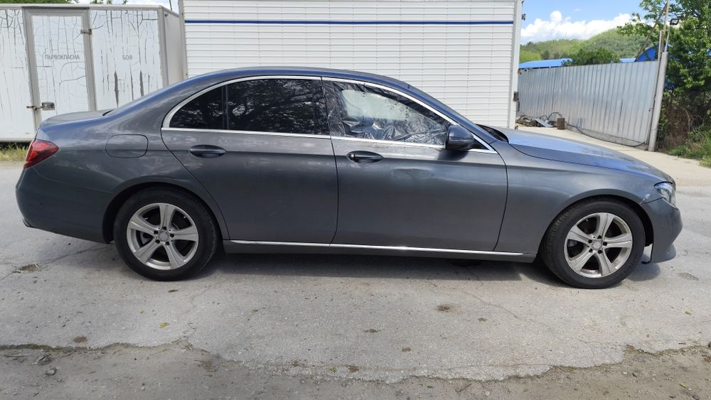 На части Мерцедес Е класа W213  2,2 CDI  190кс  ОМ 654  ,2016г седан