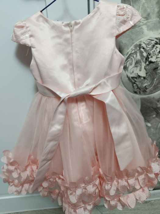 Продам детское платье