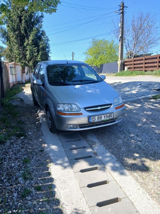 Vând Chevrolet Kalos