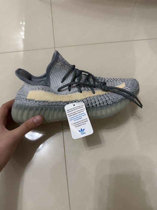 Adidasi Adidas Yeezy