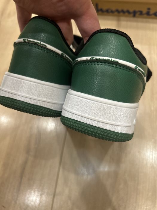 Нови сникърси Champion маратонки за момче