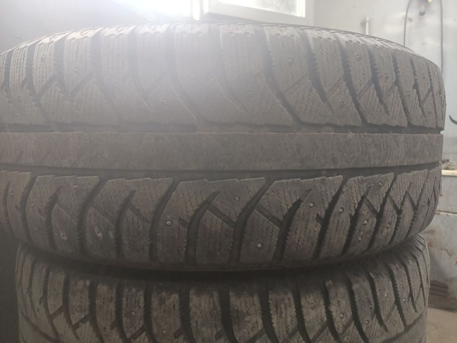 Шины зимнее R17 265/65