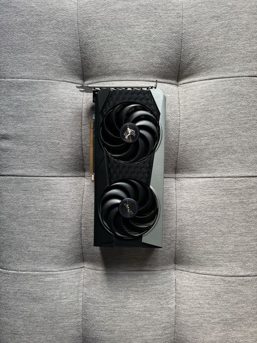 Видеокарта Sapphire NITRO AMD RADEON RX6600XT 8GB