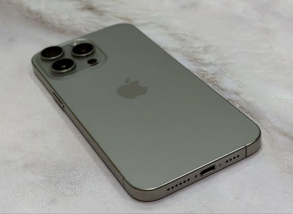 Айфон 15 Pro  256