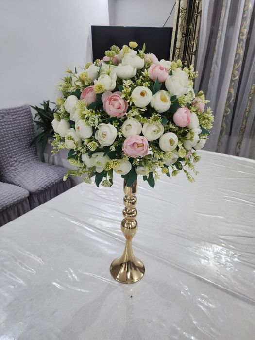 Sun’iy va sovunli gullar zakazga qiberiladi. yillab turadi