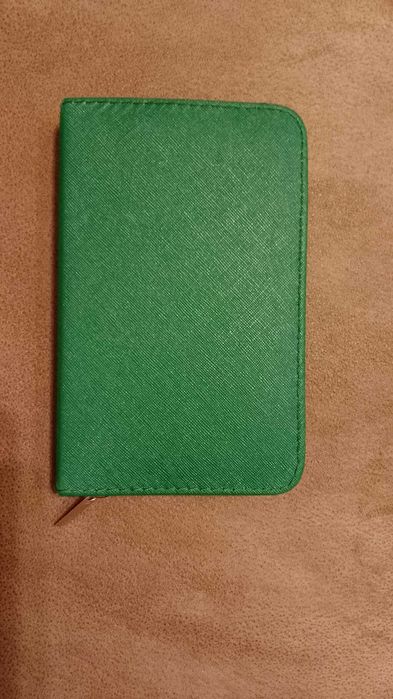 Несесер за маникюр