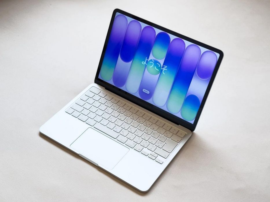 Apple Macbook Neo 13  NASIYA faqat
