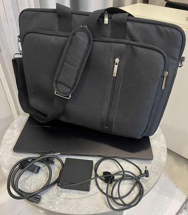 ASUS Vivobook 17x
