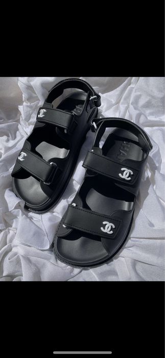 Сандалии Chanel