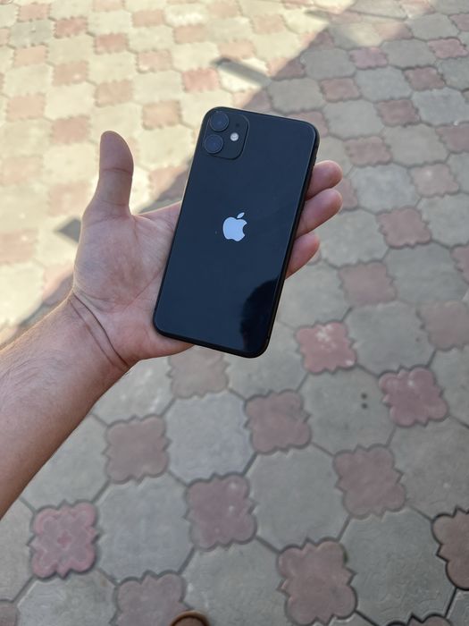 Продам телефон Айфон 11 128Gb