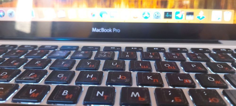 Macbook Pro yil 2012