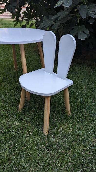 Детский стол и стул