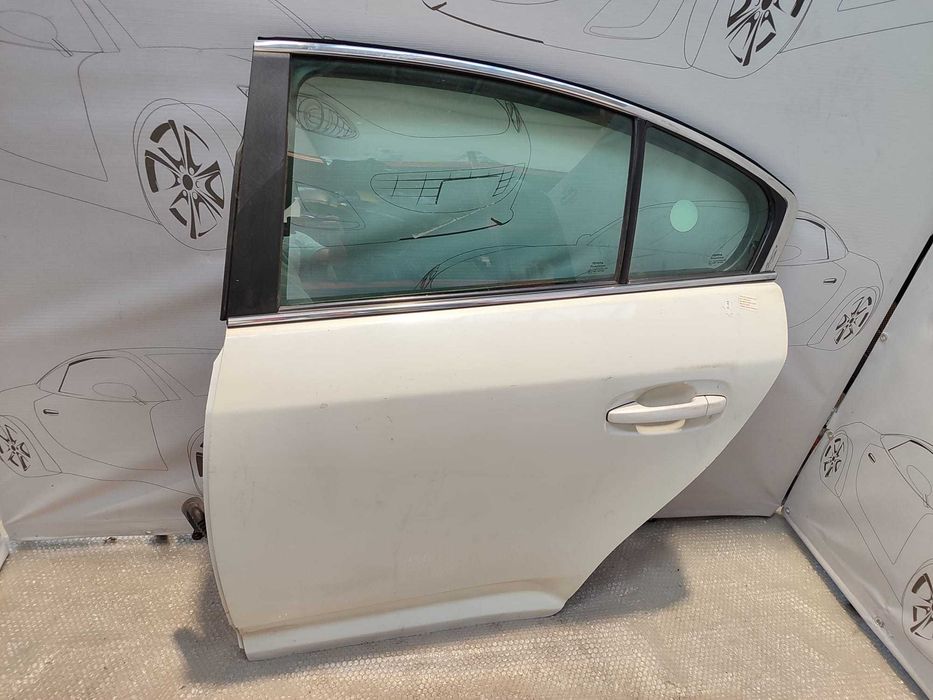Ușă Spate Stânga Toyota Avensis T270 Sedan Alb Cod Culoare 070 2015 / [2015-2018] / 6700405041 (3C)