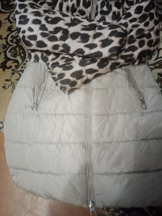 Продам пуховики 5000