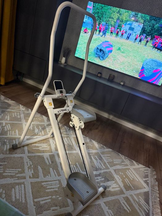 Продам степпер для занятий в домашних условиях