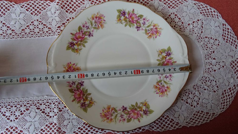 Фин костен порцелан от Англия