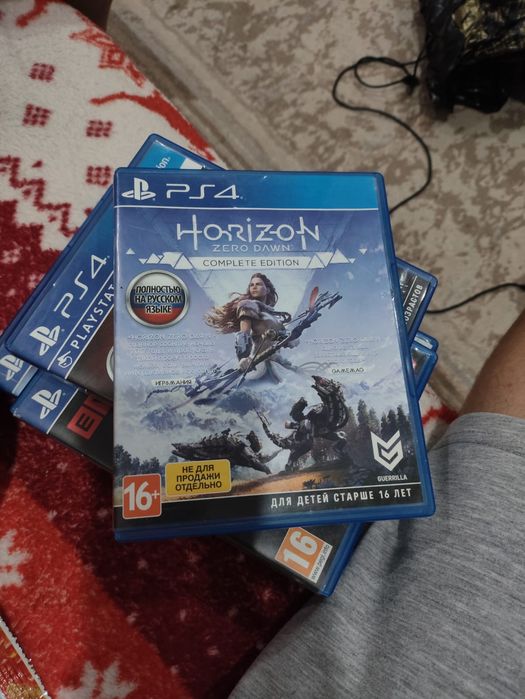 Игра Horizon на пс 4 диск