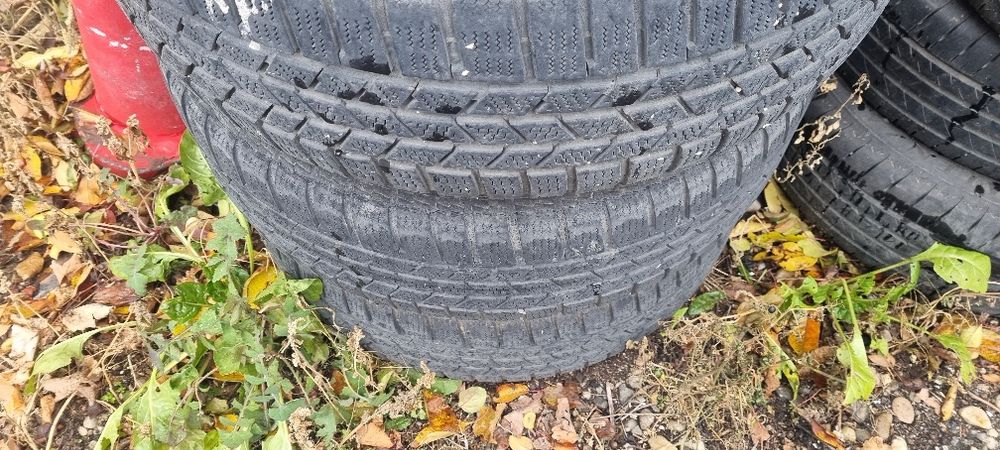 4 roti  VW Touareg 5x130 R 17 cu anvelope de iarnă