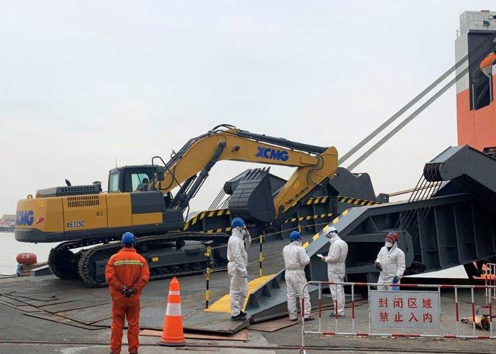 Гусеничный экскаватор XCMG XE335C 1,6