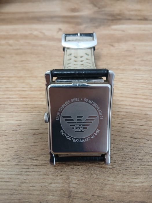 Часы Emporio Armani