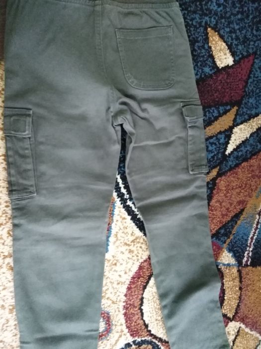 Pantaloni copii.