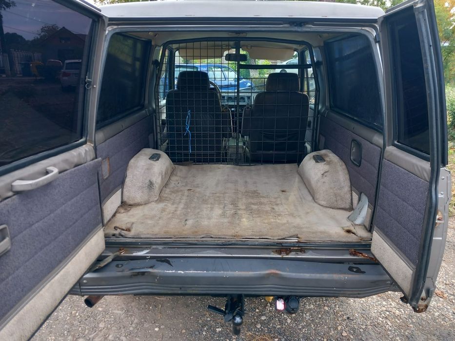 Vând Isuzu Trooper / 2.8TD ,an 1991 / Autoutilitara