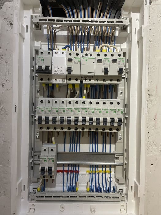 Электрик 24/7.