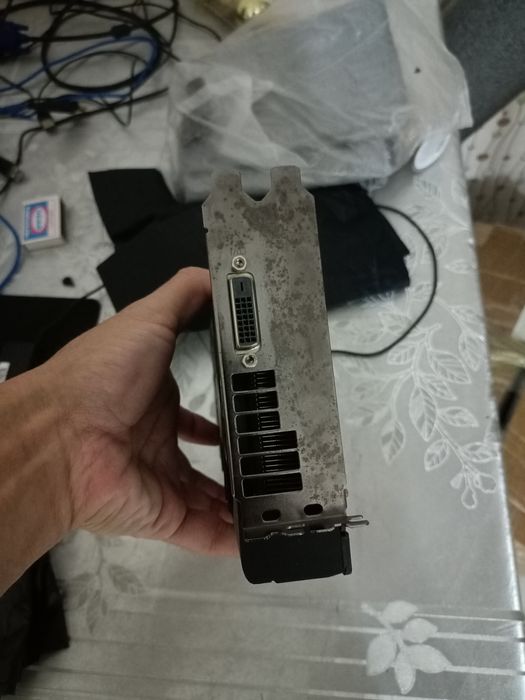 Продам видеокарту rx470 4gb