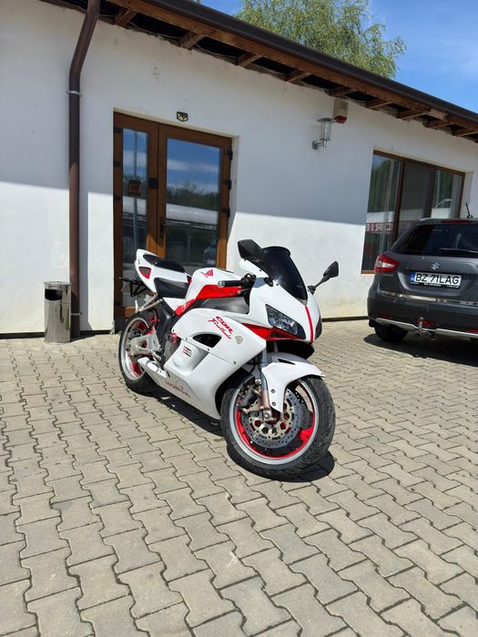 Honda cbr 1000 rr