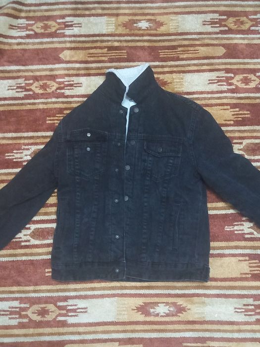 Geacă de iarna Denim, Bershka mărimea S, Unisex