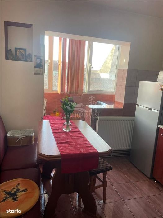 Apartament 2 camere decomandat 2 balcoane pivnita zona Garii — fotografia 3