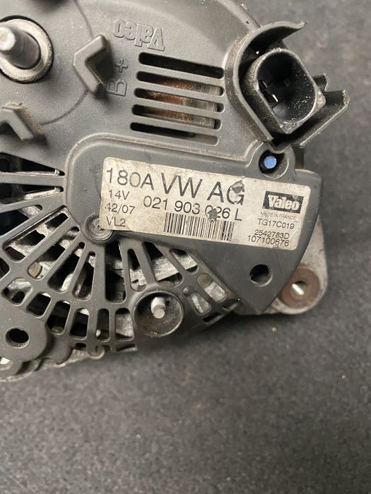 Alternator Volkswagen 180A 021903026