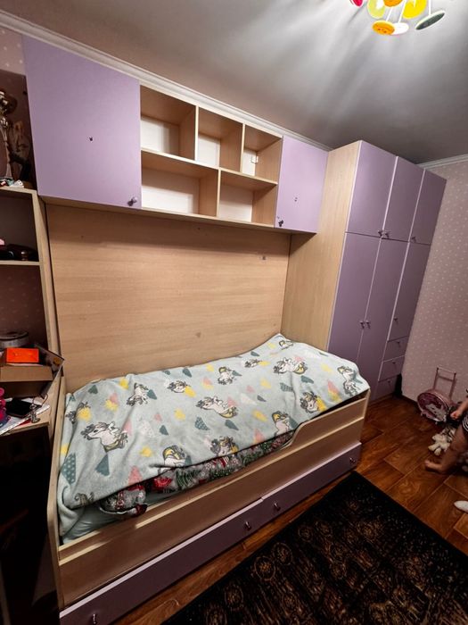 Продам кровать с матрасом