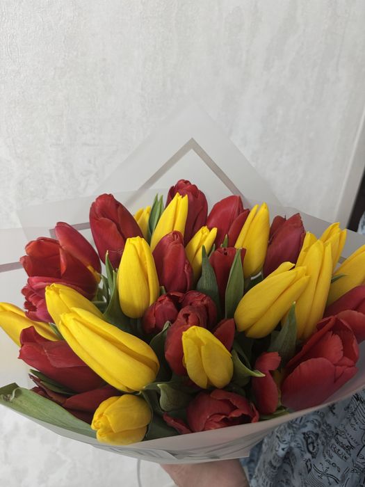 Тюльпаны с доставкой