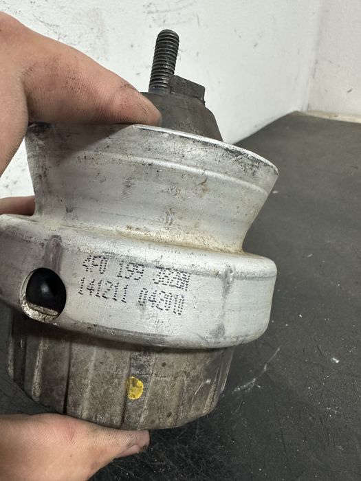 Tampon motor dreapta Audi A6 C6 3.0 TDI BMK BPP BSG BNG ASB