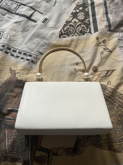 Малка дамска чанта