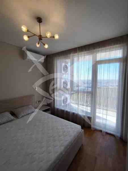 Продава се Тристаен апартамент в Бургас, Славейков - 68 кв.м за 1313 €/кв.м - Снимка #3