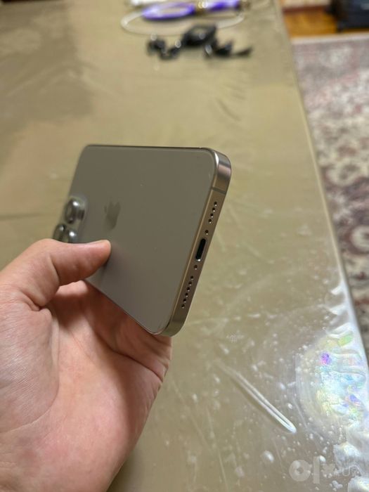 Iphone 15 pro max 256g 84% yomkost 620$