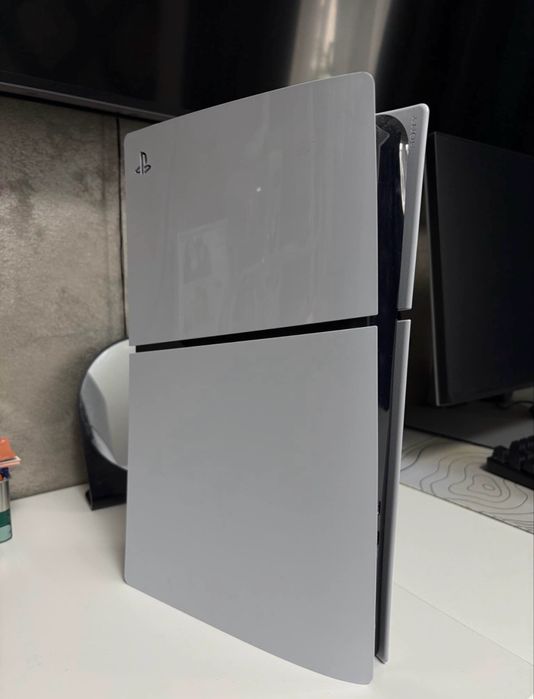 PlayStation 5 slim 1TB FC26, GTA V, Minecraft, Call of Duty