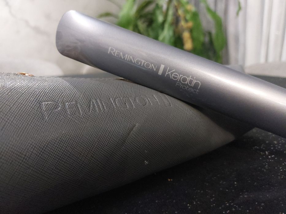 Преса за коса Remington Keratin
