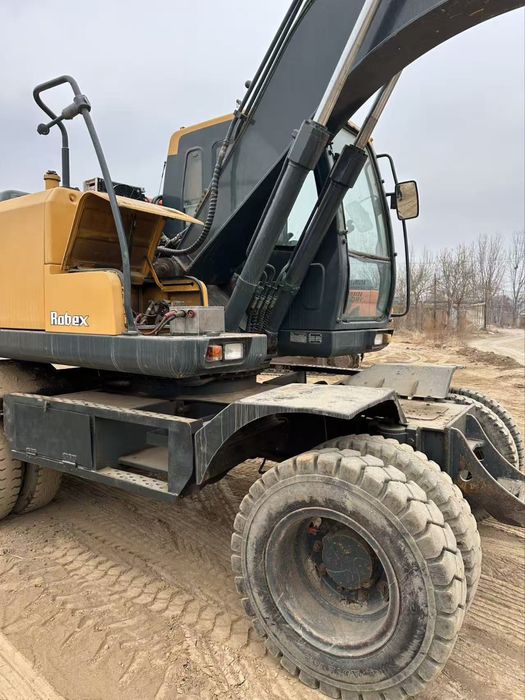 Экскаватор Ekskovator Hyundai